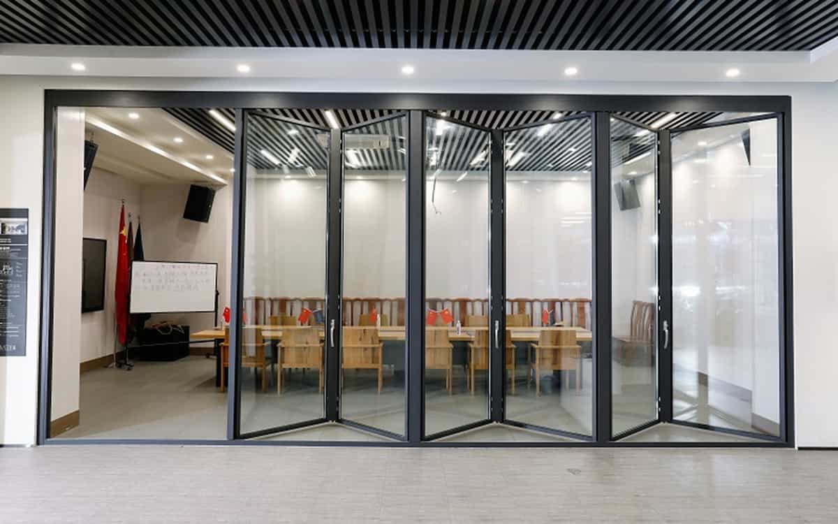 Commercial Aluminium Folding Doors